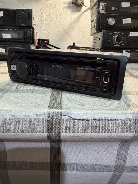 Магнітола в стані хорошому KENWOOD
