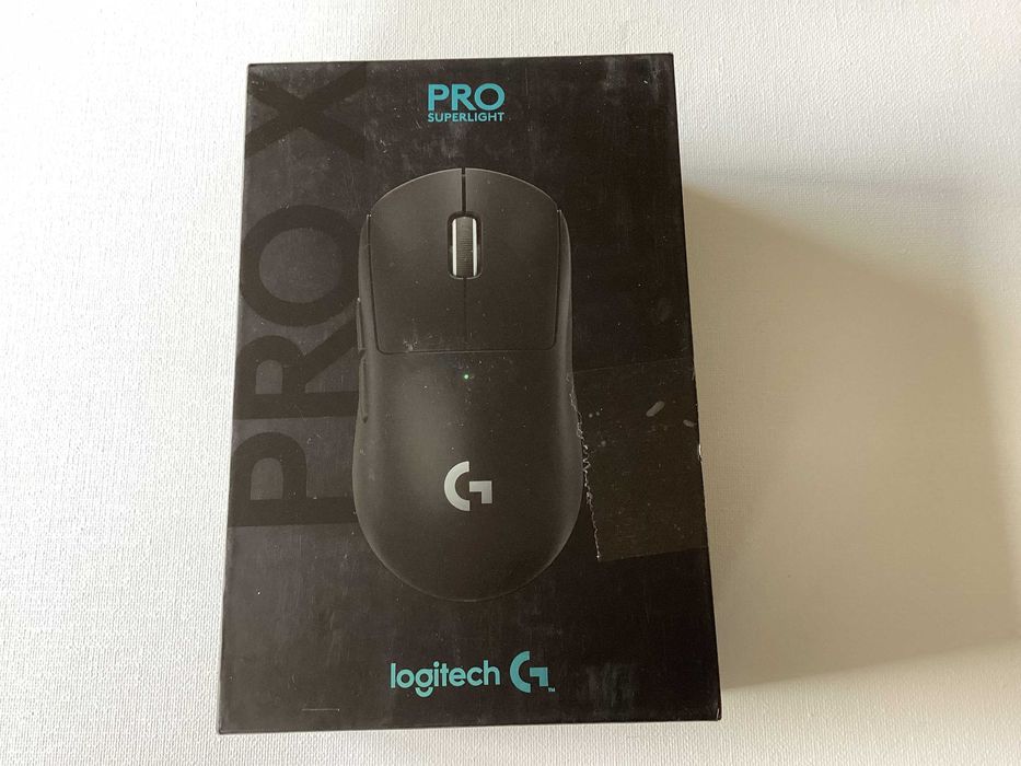 Logitech PRO X Superlight myszka