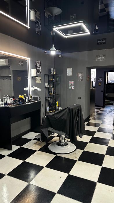 Продам діючий барбершоп у центрі Харкова (вул. Сумська)