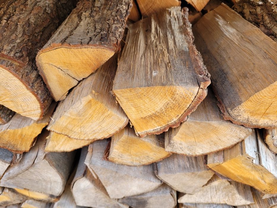 Sprzedam drewno opałowe - dąb, bug