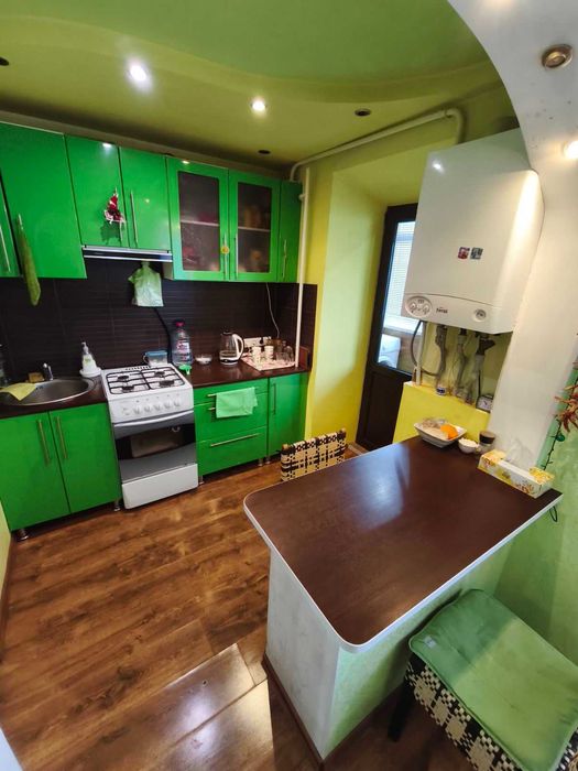 Продам 1-кімн квартиру 30,2кв.м,з ремонтом,технікою,меблями