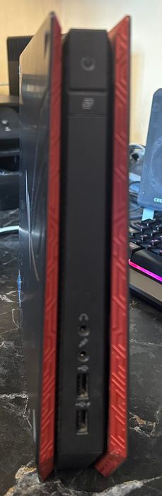 ASUS ROG GR8 1 - mały komputer stacjonarny / PC