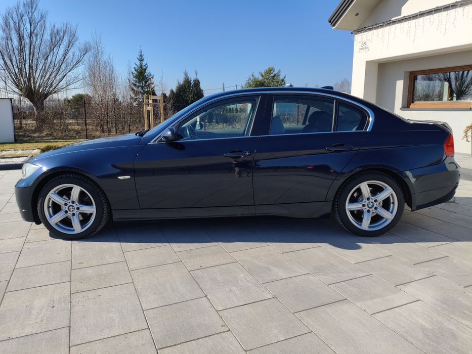 BMW 325i  xdrive