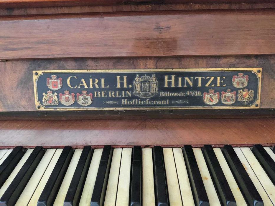 Антикварне німецьке піаніно Carl H. Hintze