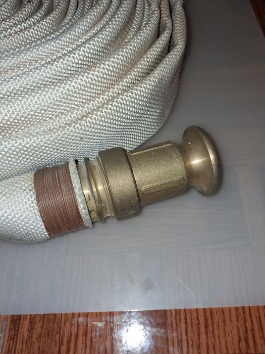 Mangueira de Incêndio com Válvula