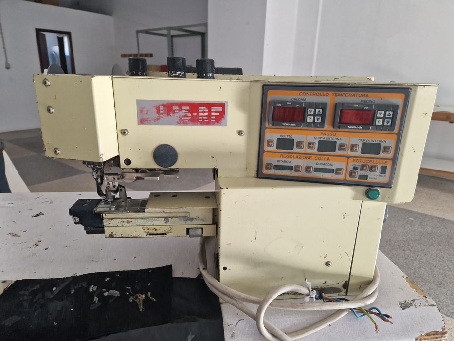 Máquina de Orlar Ellegi