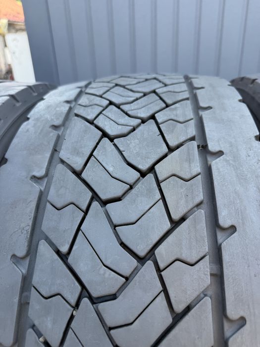 295/55 R22.5 Good Year kmax d 4шт
