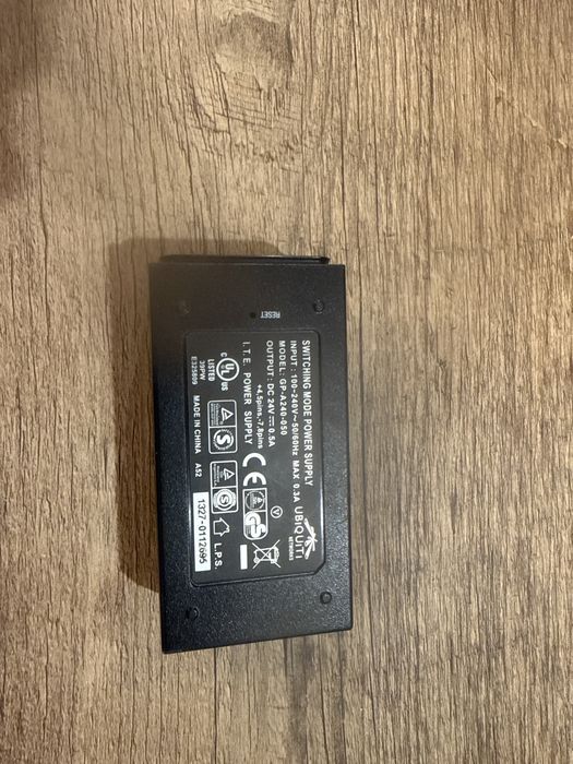 Ubiquiti injector zasilacz PoE