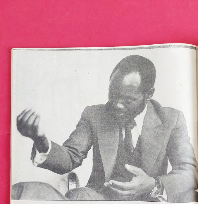 Samora Machel Explica-se 1977