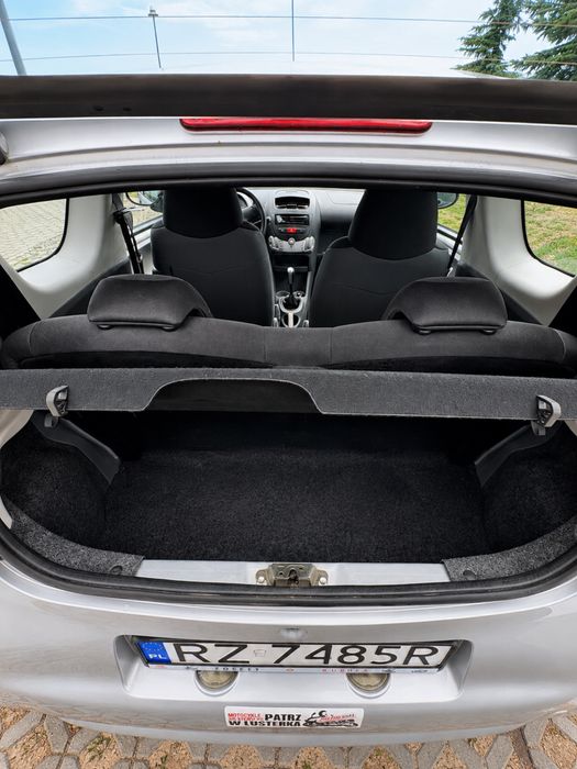 Toyota Aygo 1.0 benzyna | 2011 | 3-drzwiowa