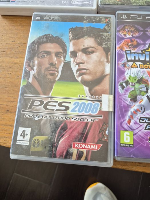 Vendo conjunto de Jogos PS3, PSP e Wii