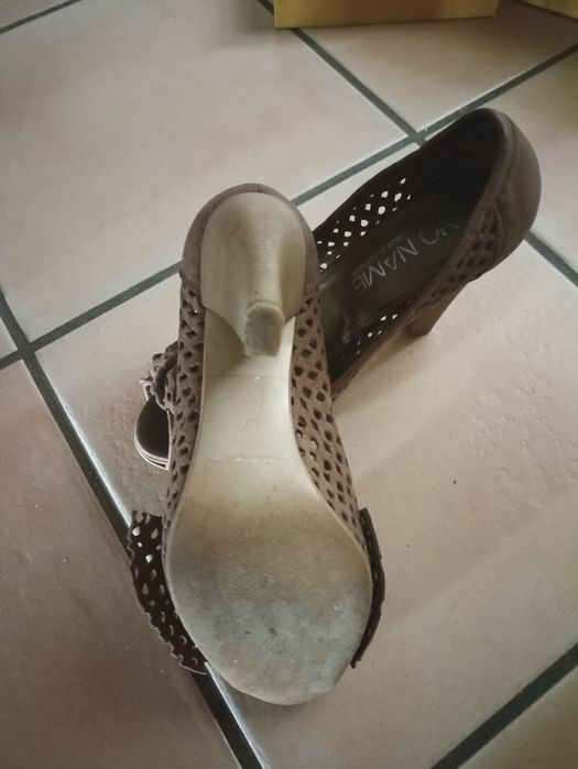 Sapatos cerimónia 37