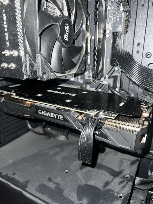 Gtx 1070 8gb / 3 wiatrakowy