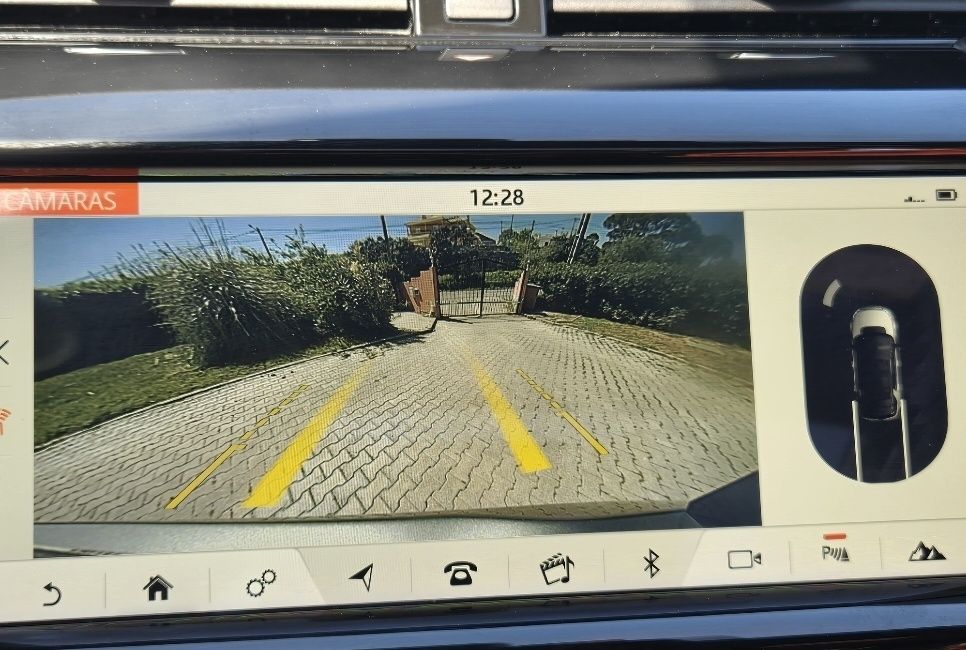 Land Rover Discovery Sport P300e PHEV IVA dedutível (Financiamento/Garantia)