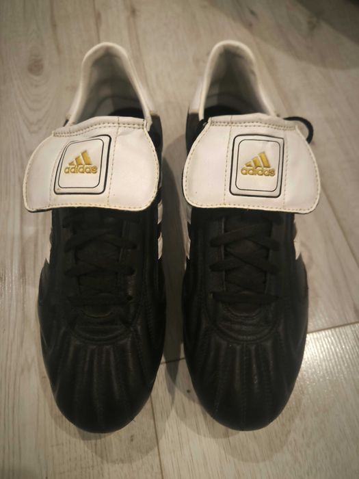 Buty piłkarskie korki 42 adidas