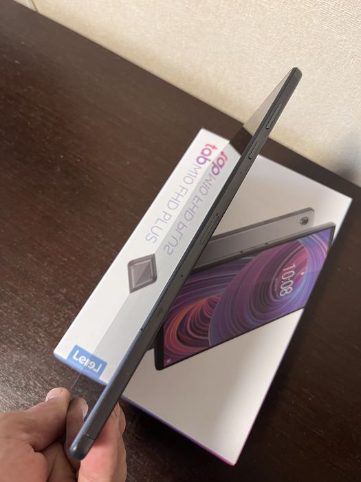 Планшет Lenovo tab M-10 FHD plus