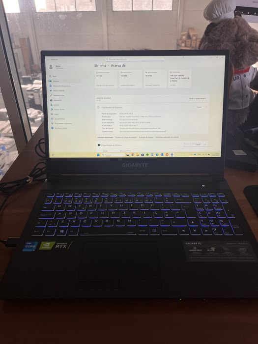 Portatil Gaming GIGABYTE G5 GD i5 16GB RAM RTX3050