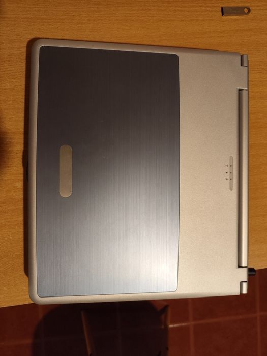 Y2K Retro Laptop | Translucent Blue Keyboard | Windows XP Pro Original