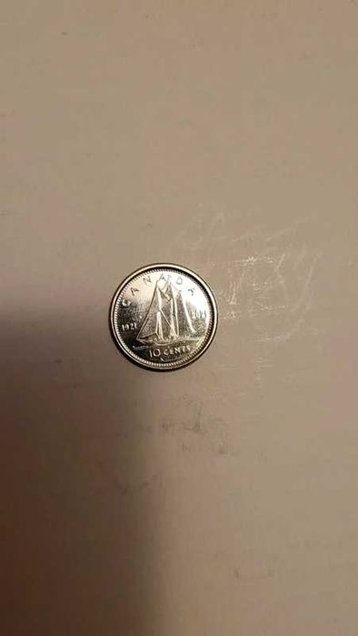 Conjunto de 33 moedas estrangeiras