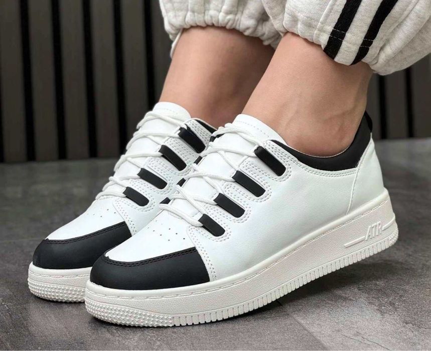 Кросівки кеди жіночі Nike