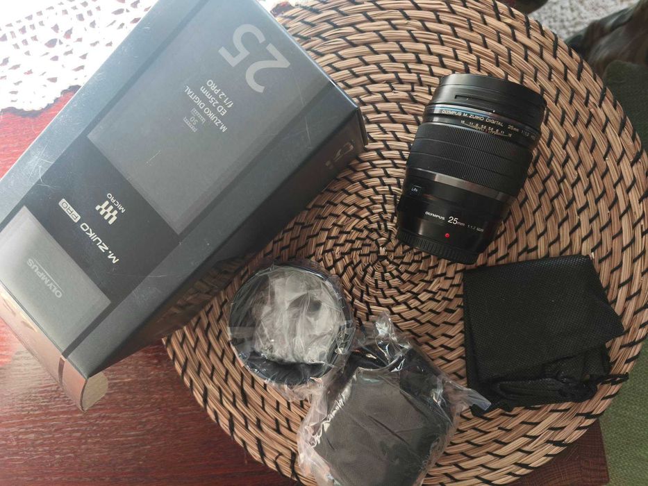 Obiektyw m.zuiko olympus 25 1.2 pro - stan jak nowy, nierozpakowane akcesoria, komplet producenta.