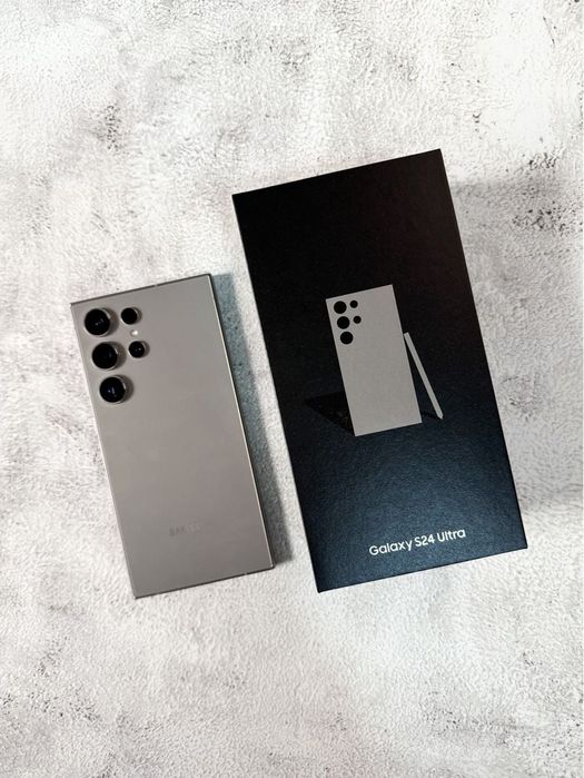 Samsung Galaxy S24 Ultra 256GB Titanium Gray – Como Novo