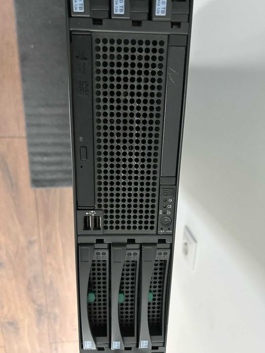 Fujitsu Siemens Primergy RX300 S4 Server | 6×1TB Drives, 2× Xeon Quad-Core63825516245891124