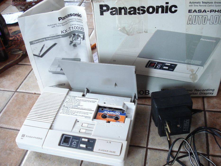 Автоответчик Panasonik KX-T1000B все работает комплекте касета книжка