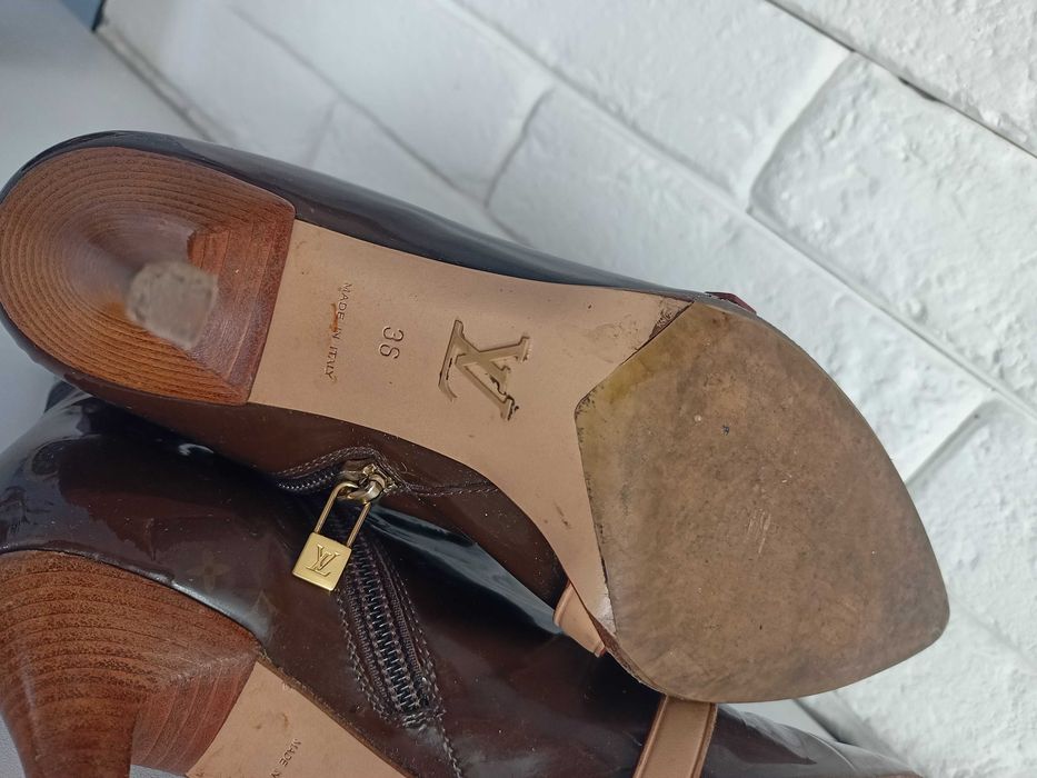Buty botki lakierowane szpilki louis Vuitton