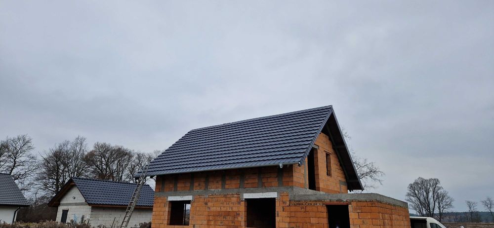 Usługi dekarskie, ciesielstwo, papy termozgrzewalne.