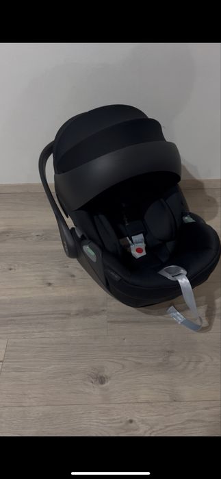 Cybex  Cloud T i-Size