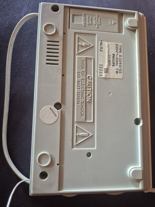 Radiobudzik PHILIPS D 3240/02