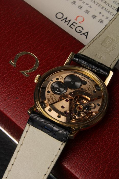 Relógio Omega em Ouro 18k