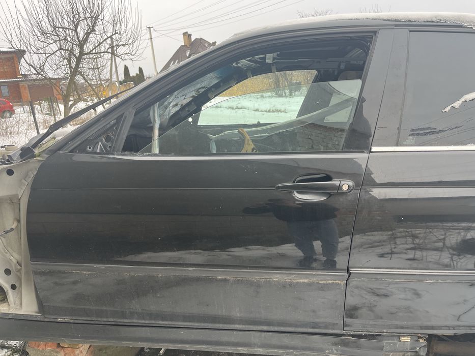 Двері е 46 універсал