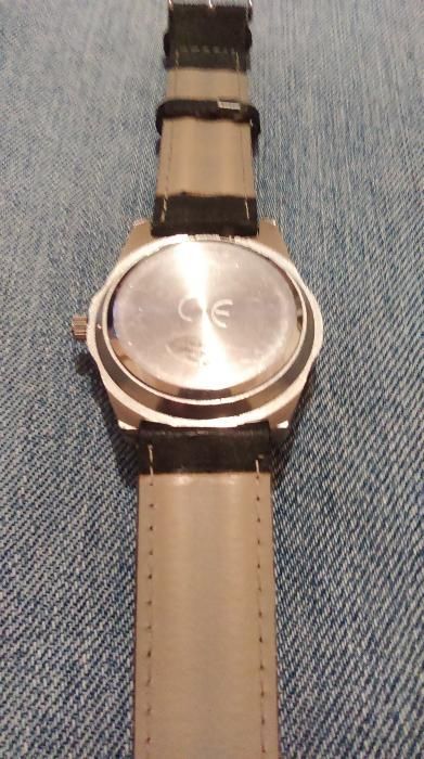 Zegarek męski w idealnym stanie