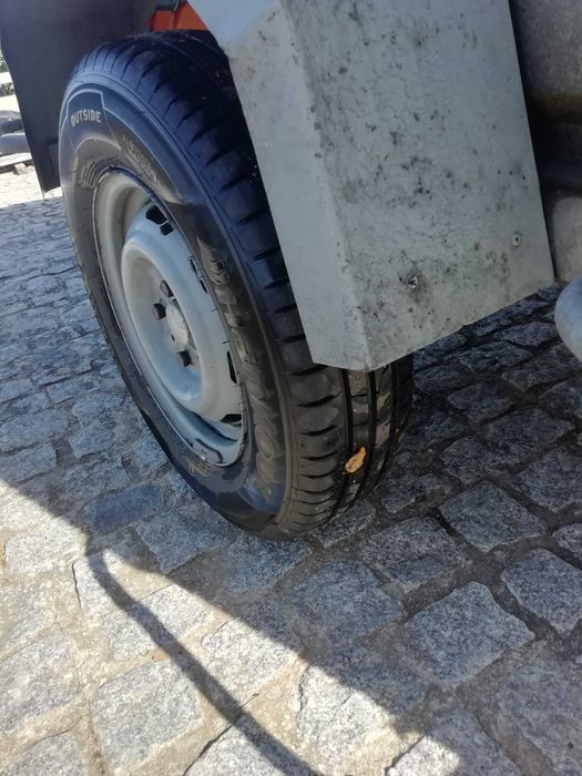 Reboque 500kg útil