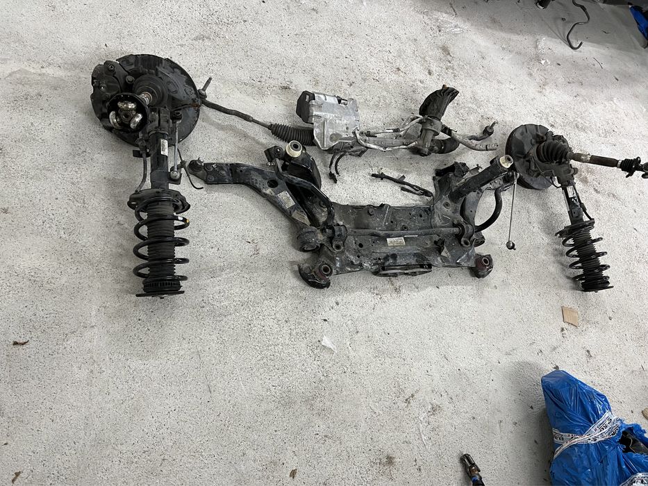 Ford Escape, Kuga MK2 2013-2019 Рычаг Тяга Цапфа Стойка Кулак комплект