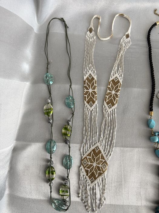 Вінтажні прикраси