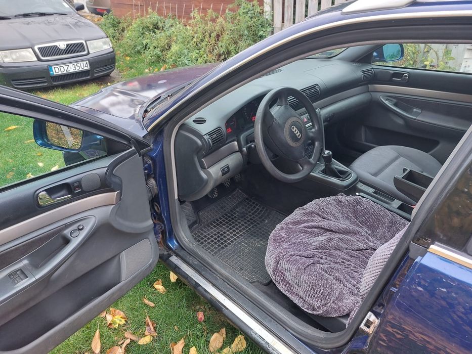 AUDI A4 B5 avant