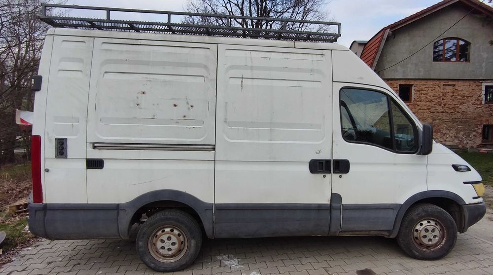 IVECO DAILY -Winda- Disel 2,2 przebieg 226 000