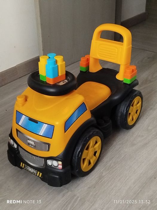 Carrinho de criança Andador MOLTO com Blocos Incluídos