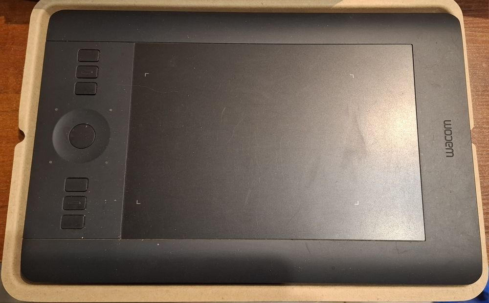 Tablet graficzny WACOM Intuos Pro