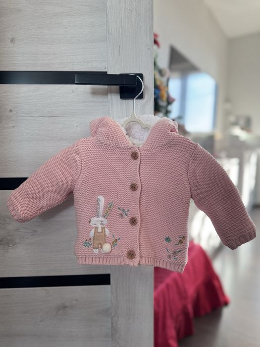 Дитячі речі на дівчинку