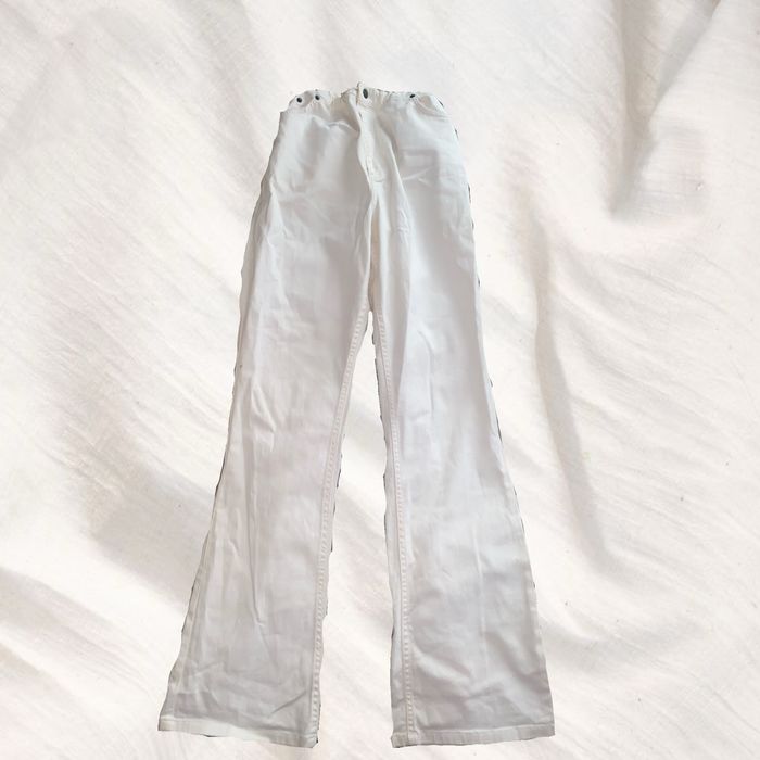 Білі джинси,розмір М.