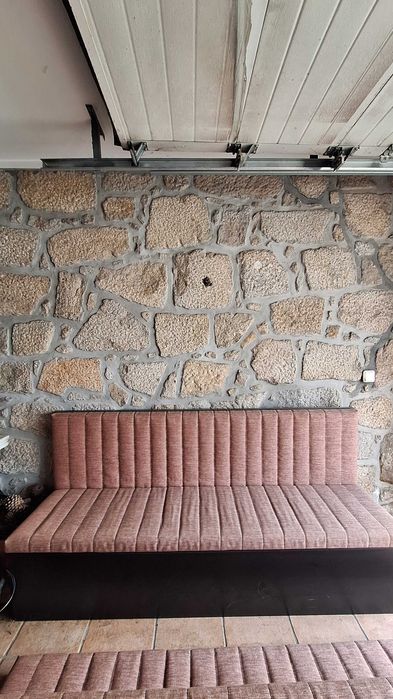 Sofá de café / restauração – Estilo banco corrido – Uso profissional