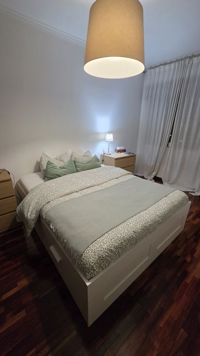 Cama de casal IKEA + Colchão