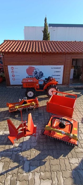 Campanha de Natal:Trator Kubota Bulltra ZB1-15 + 4 alfaias POUPE 1250€