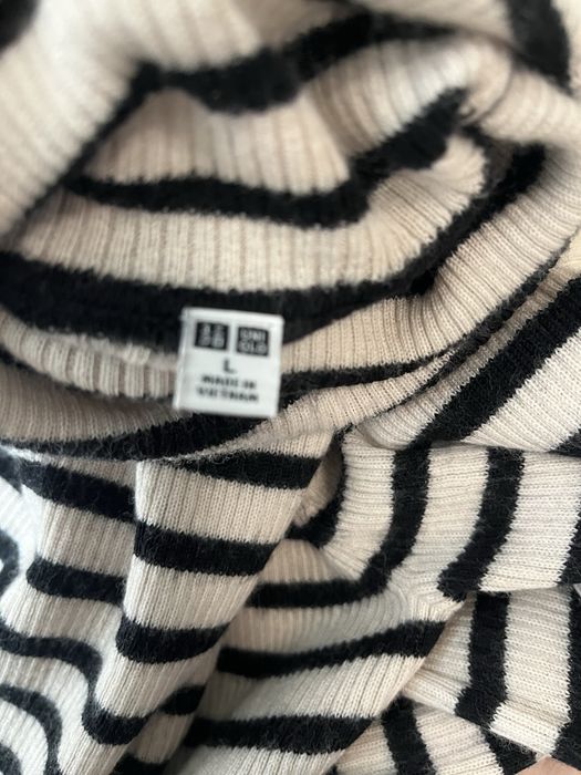 Вовняний гольф uniqlo жіночий