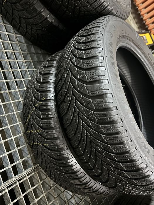 Para opon zimowych 175/65 R15 Firestone