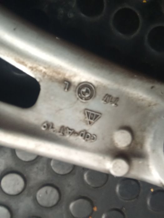 Braço esquerdo BMW E46 150cv